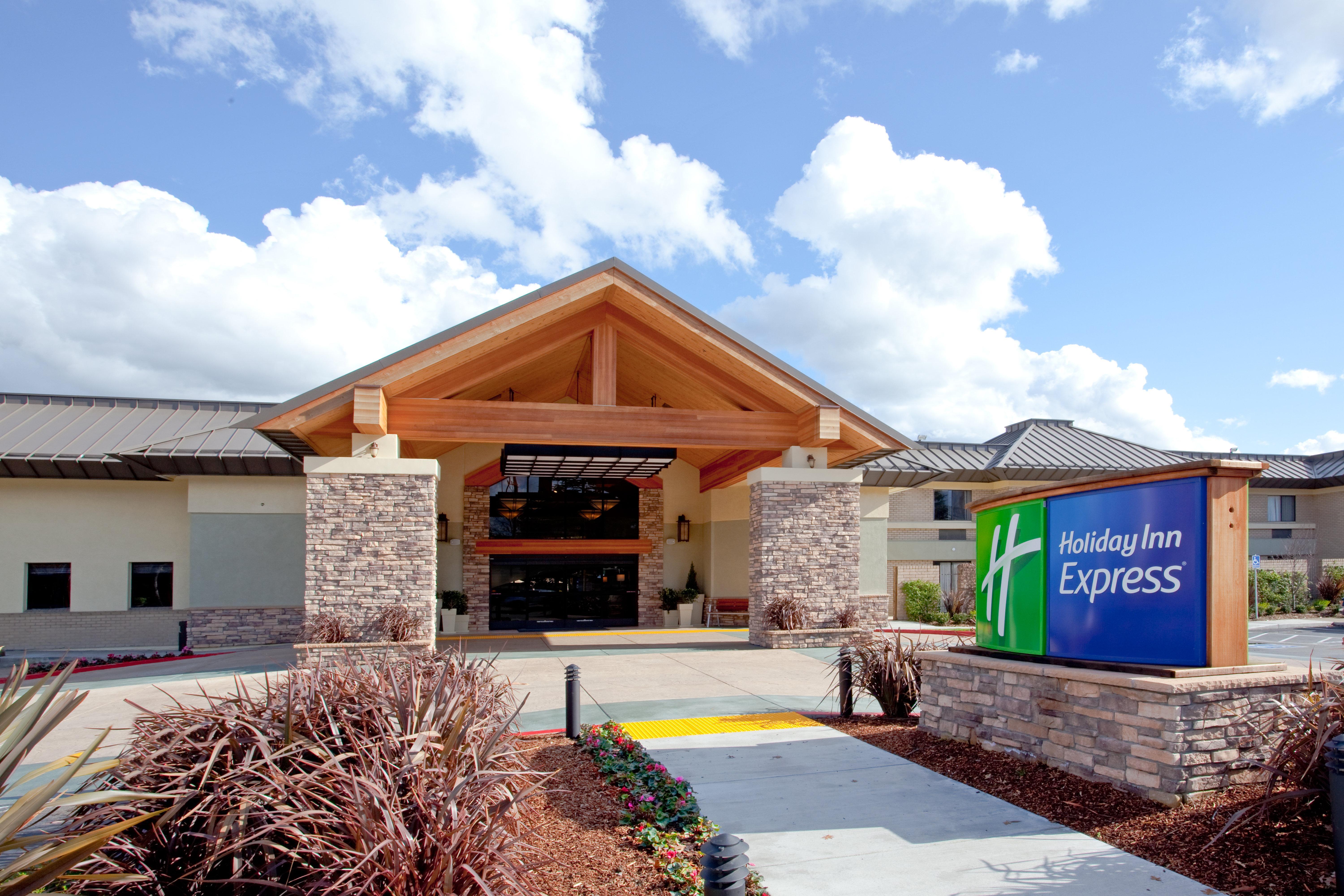 Holiday Inn Express Walnut Creek By Ihg Exterior foto
